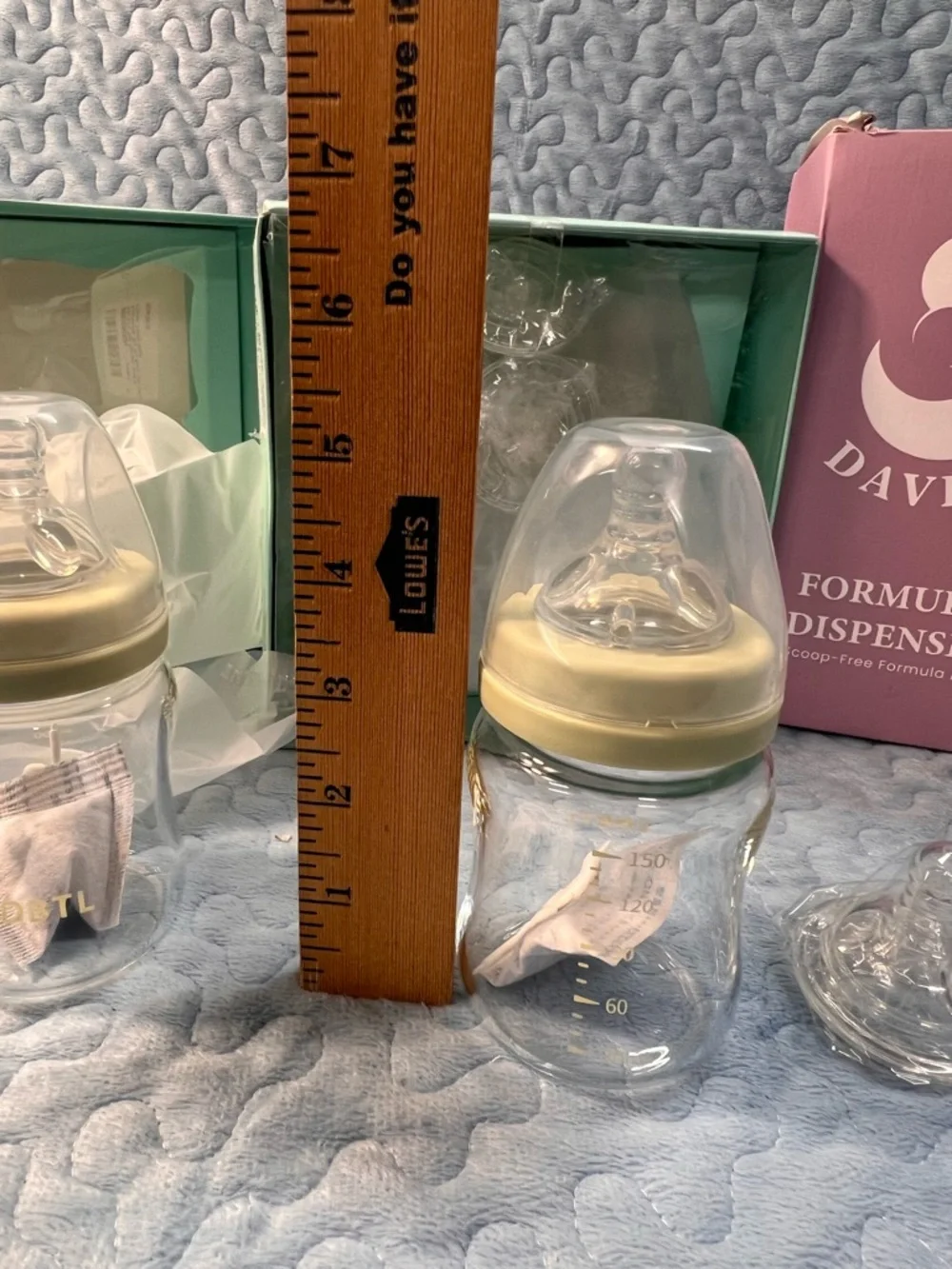 Formula Dispenser & 4 Glass Baby Bottle Set